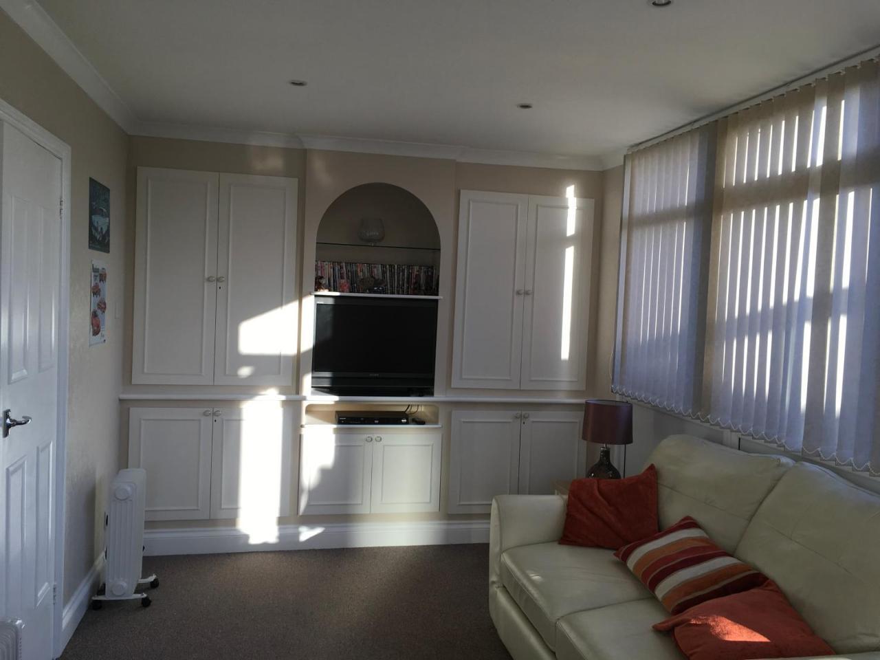 50 Toledo, Selsey Country Club Villa Exterior foto